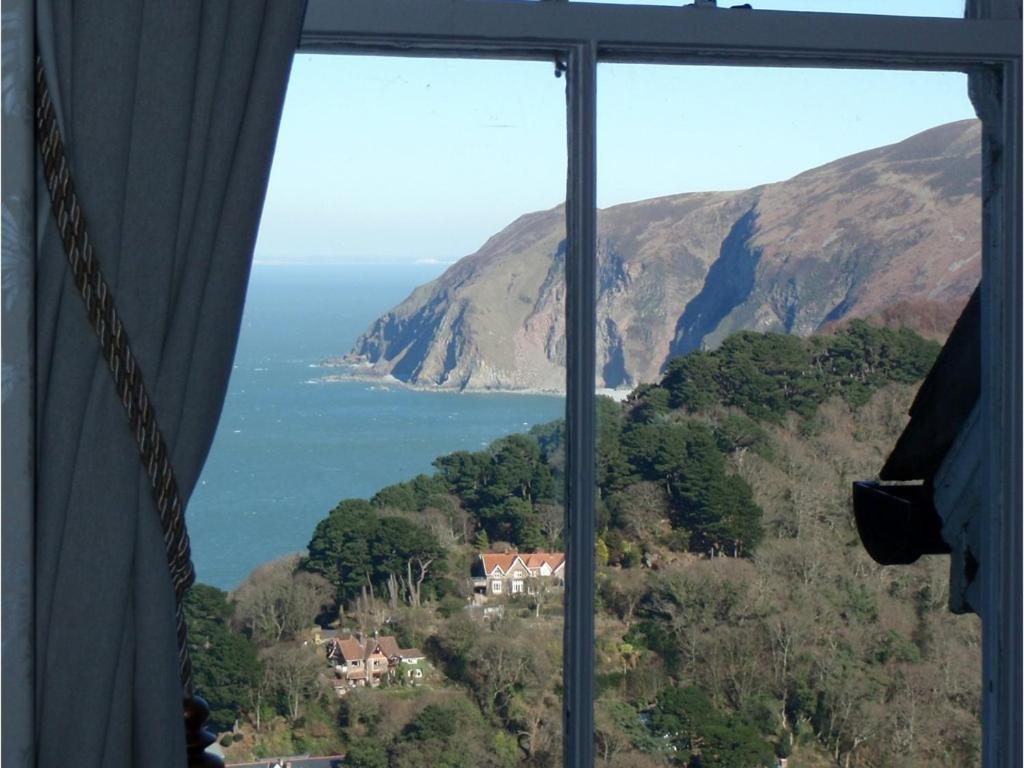 Highcliffe House Bed & Breakfast Lynton Room photo