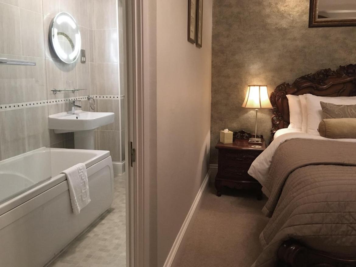 Highcliffe House Bed & Breakfast Lynton Room photo